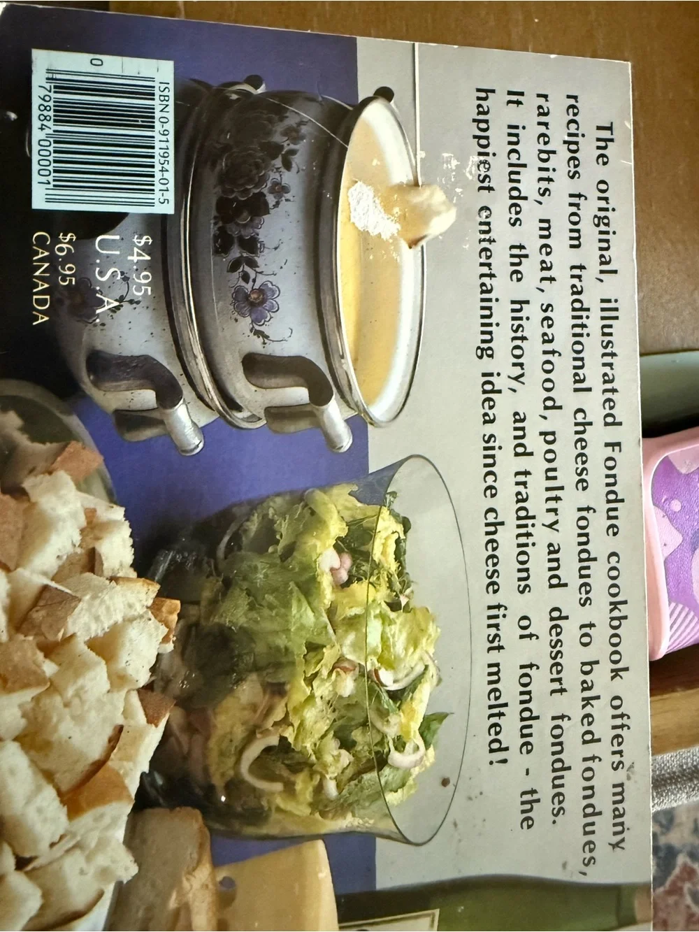 The Fondue Cookbook - Gold and Black Cover Cookbook by Nitty Gritty